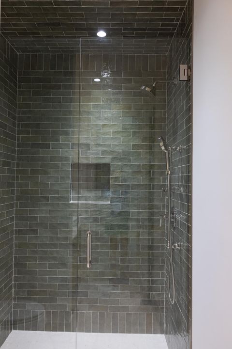 For Sale: $2,350,000 (3 beds, 4 baths, 2409 Square Feet)