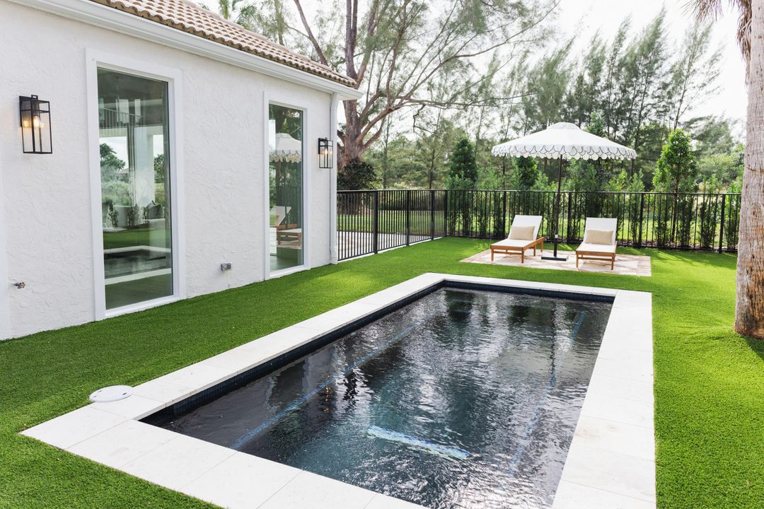 For Sale: $2,350,000 (3 beds, 4 baths, 2409 Square Feet)