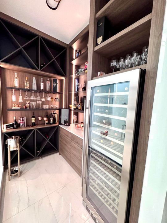 待售: $1,549,000 (4 贝兹, 4 浴室, 3248 平方英尺)