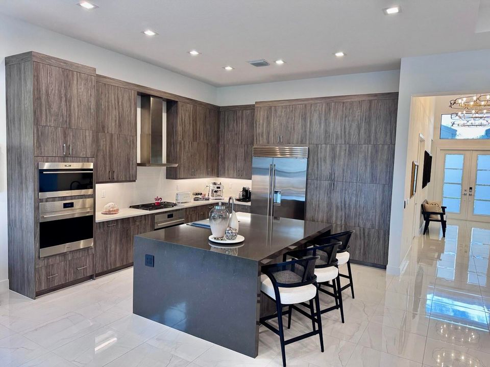 待售: $1,549,000 (4 贝兹, 4 浴室, 3248 平方英尺)