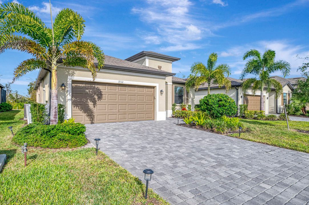 待售: $335,000 (3 贝兹, 3 浴室, 1857 平方英尺)