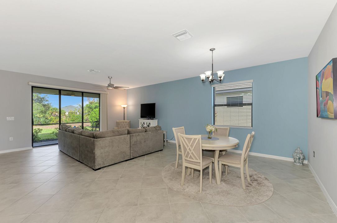 待售: $335,000 (3 贝兹, 3 浴室, 1857 平方英尺)