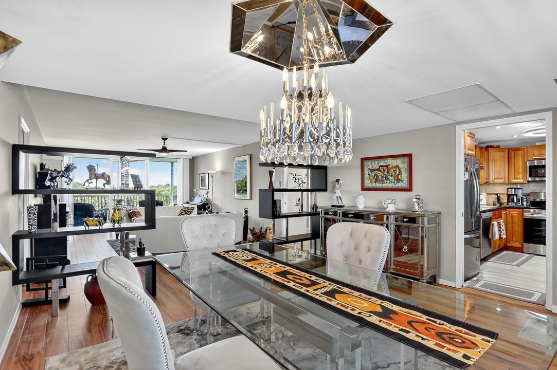 На продажу: $310,000 (3 спален, 2 ванн, 1500 Квадратных фут)