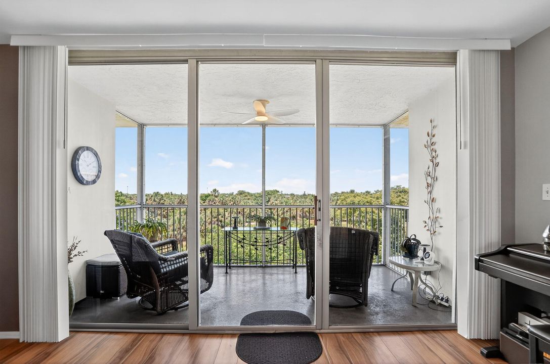 На продажу: $310,000 (3 спален, 2 ванн, 1500 Квадратных фут)