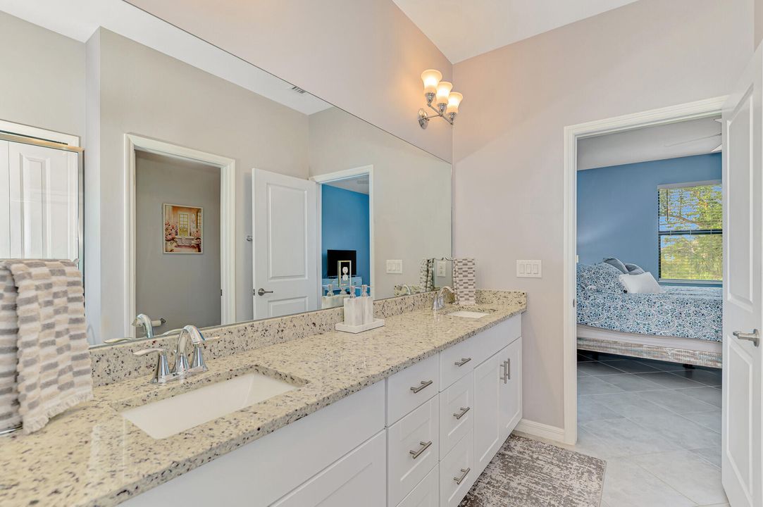 待售: $335,000 (3 贝兹, 3 浴室, 1857 平方英尺)