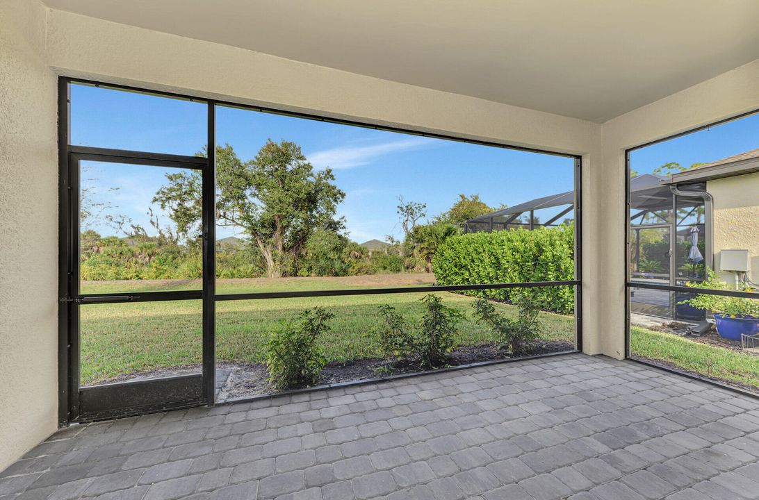 待售: $335,000 (3 贝兹, 3 浴室, 1857 平方英尺)