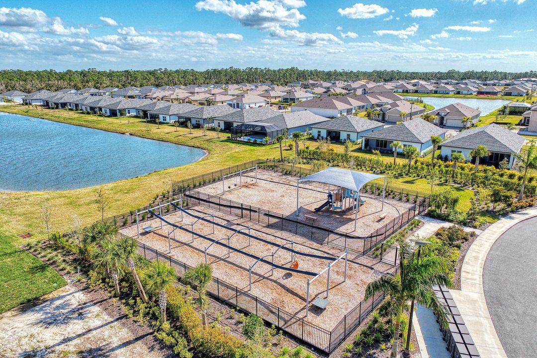 待售: $335,000 (3 贝兹, 3 浴室, 1857 平方英尺)