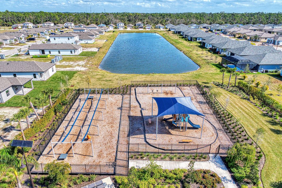 待售: $335,000 (3 贝兹, 3 浴室, 1857 平方英尺)