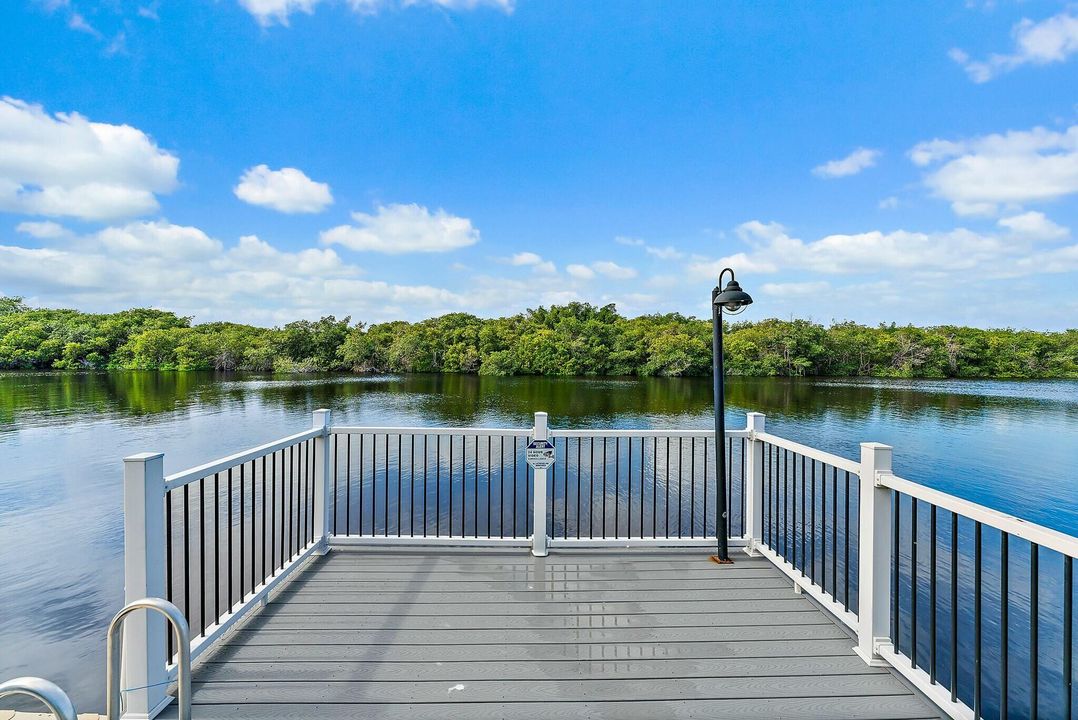 出租: $4,200 (3 贝兹, 2 浴室, 2018 平方英尺)