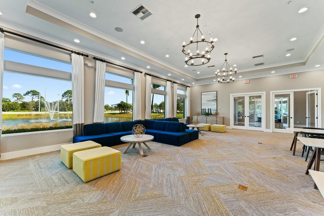 出租: $4,200 (3 贝兹, 2 浴室, 2018 平方英尺)