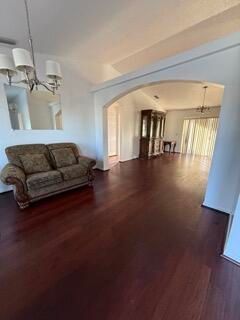 For Rent: $2,500 (3 beds, 2 baths, 1536 Square Feet)