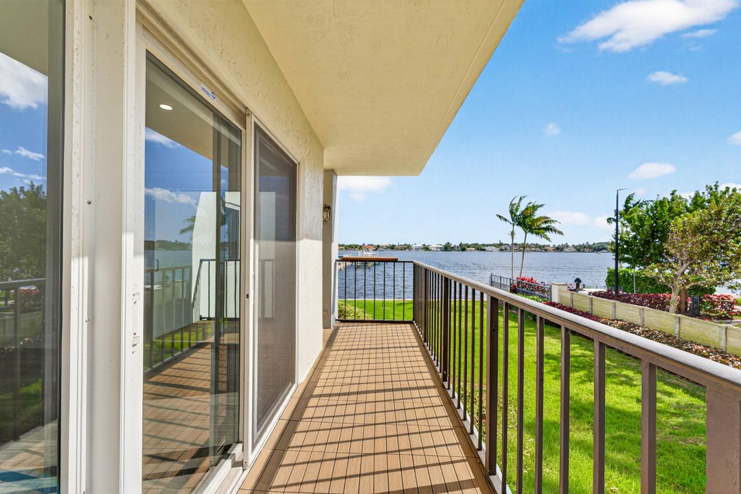 For Sale: $535,000 (2 beds, 2 baths, 1392 Square Feet)