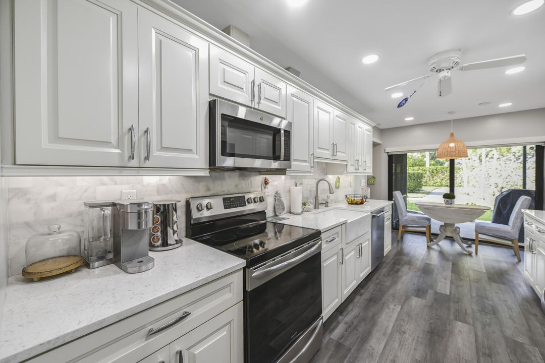 На продажу: $640,000 (3 спален, 2 ванн, 1860 Квадратных фут)