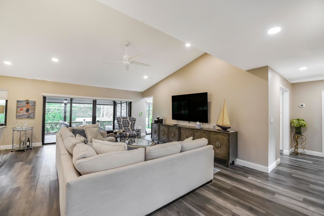 На продажу: $640,000 (3 спален, 2 ванн, 1860 Квадратных фут)