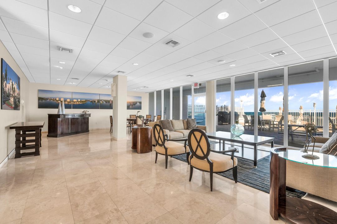 En Venta: $695,000 (2 camas, 2 baños, 1230 Pies cuadrados)