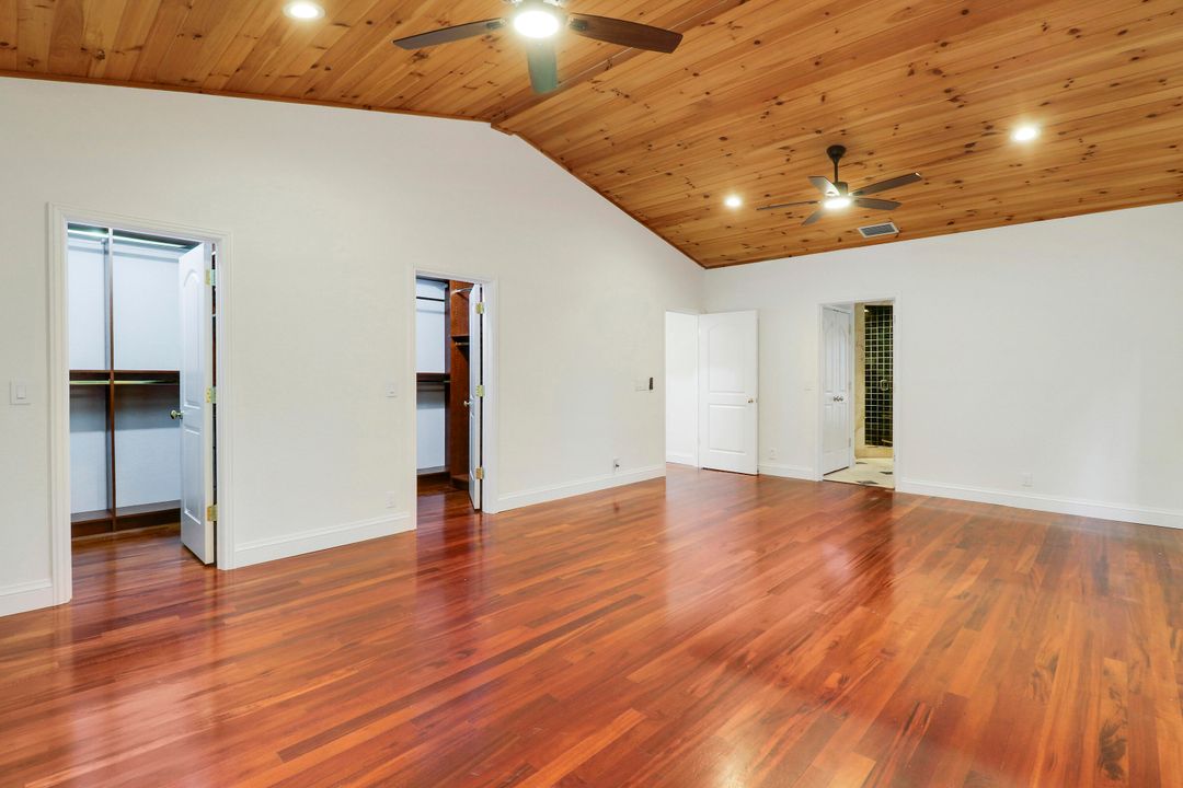 En Renta: $8,500 (4 camas, 2 baños, 2800 Pies cuadrados)