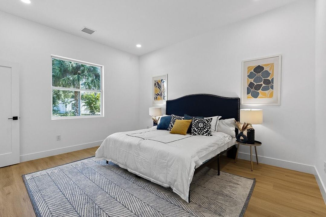 На продажу: $409,900 (4 спален, 2 ванн, 1793 Квадратных фут)