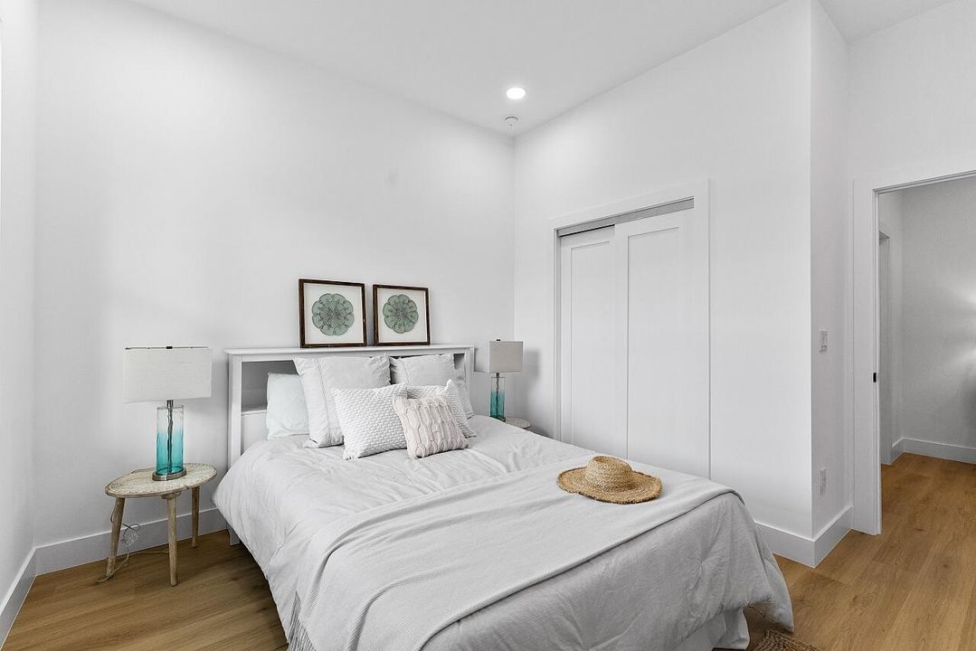 На продажу: $409,900 (4 спален, 2 ванн, 1793 Квадратных фут)