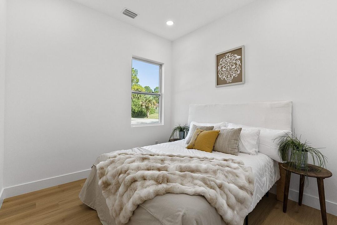 На продажу: $409,900 (4 спален, 2 ванн, 1793 Квадратных фут)