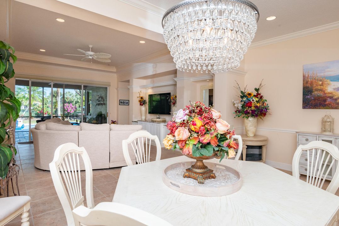 For Sale: $619,900 (3 beds, 2 baths, 2211 Square Feet)