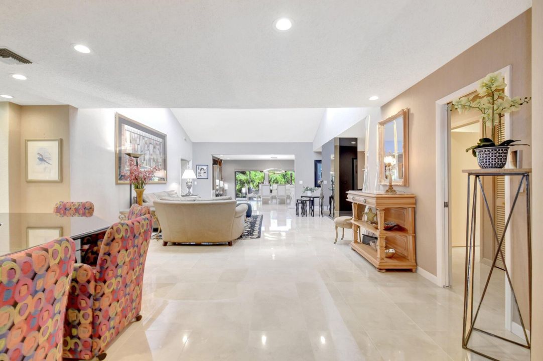 For Sale: $749,900 (3 beds, 3 baths, 3189 Square Feet)