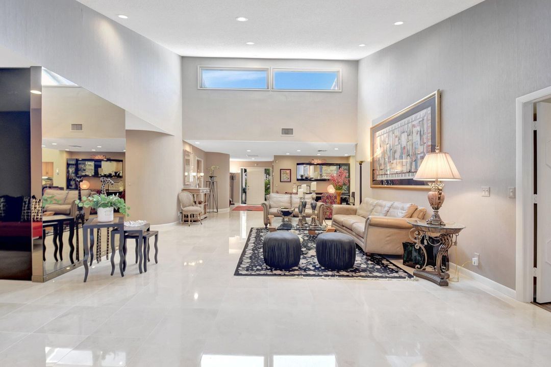 For Sale: $749,900 (3 beds, 3 baths, 3189 Square Feet)