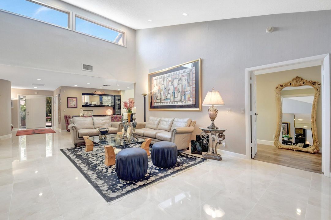 For Sale: $749,900 (3 beds, 3 baths, 3189 Square Feet)