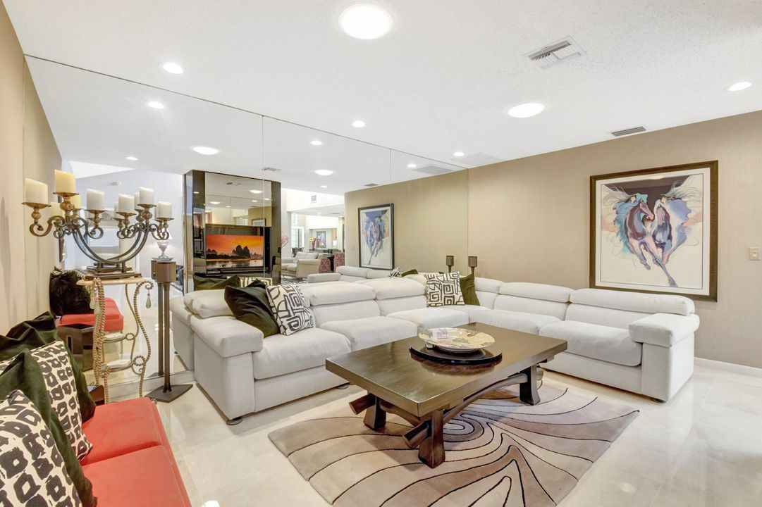 For Sale: $749,900 (3 beds, 3 baths, 3189 Square Feet)