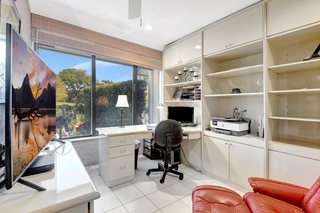 For Sale: $749,900 (3 beds, 3 baths, 3189 Square Feet)