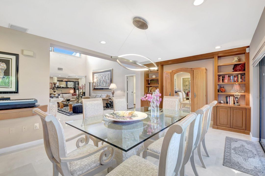 For Sale: $749,900 (3 beds, 3 baths, 3189 Square Feet)