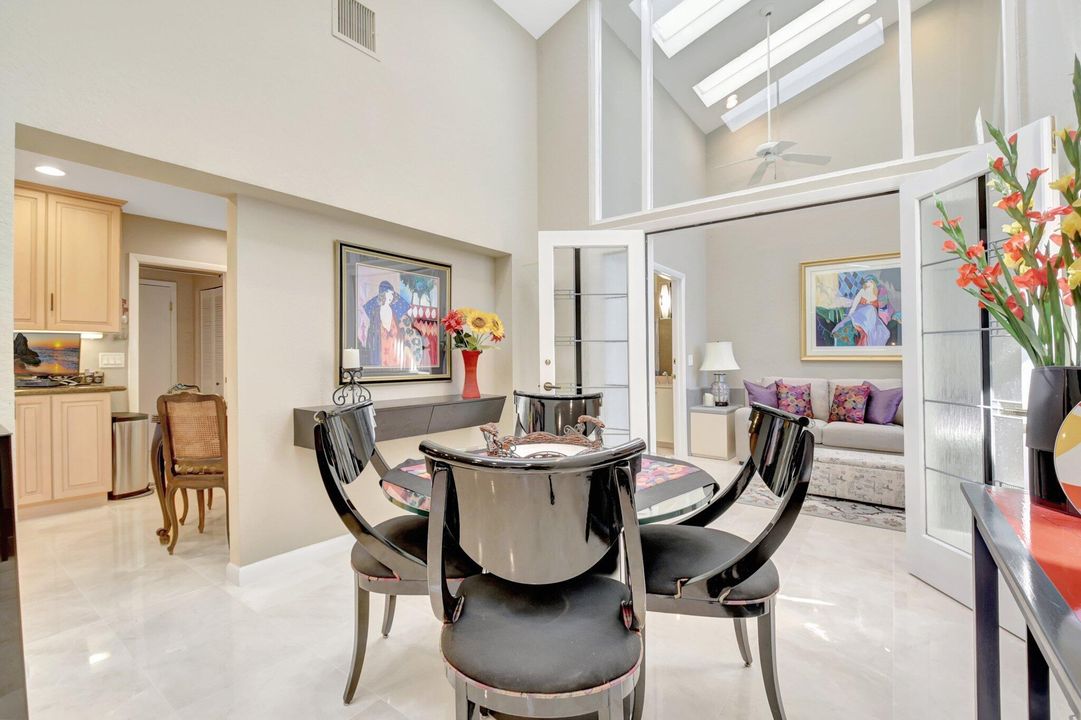 For Sale: $749,900 (3 beds, 3 baths, 3189 Square Feet)