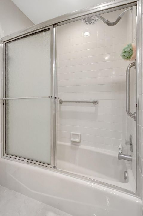 For Sale: $749,900 (3 beds, 3 baths, 3189 Square Feet)