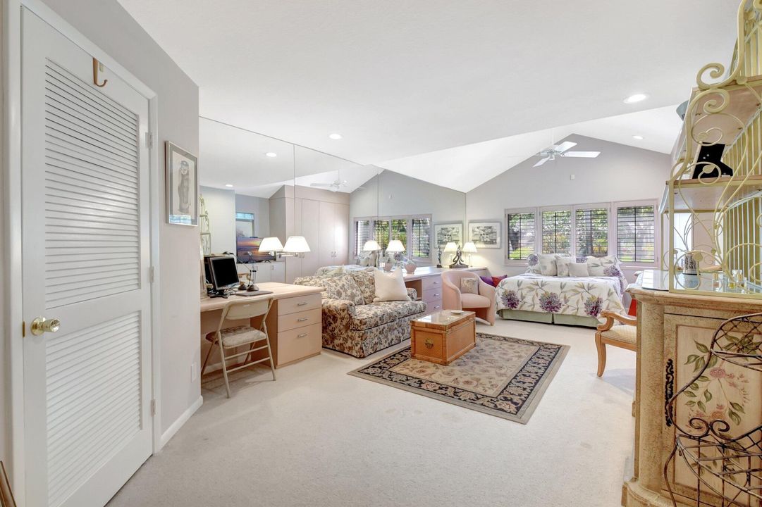 For Sale: $749,900 (3 beds, 3 baths, 3189 Square Feet)