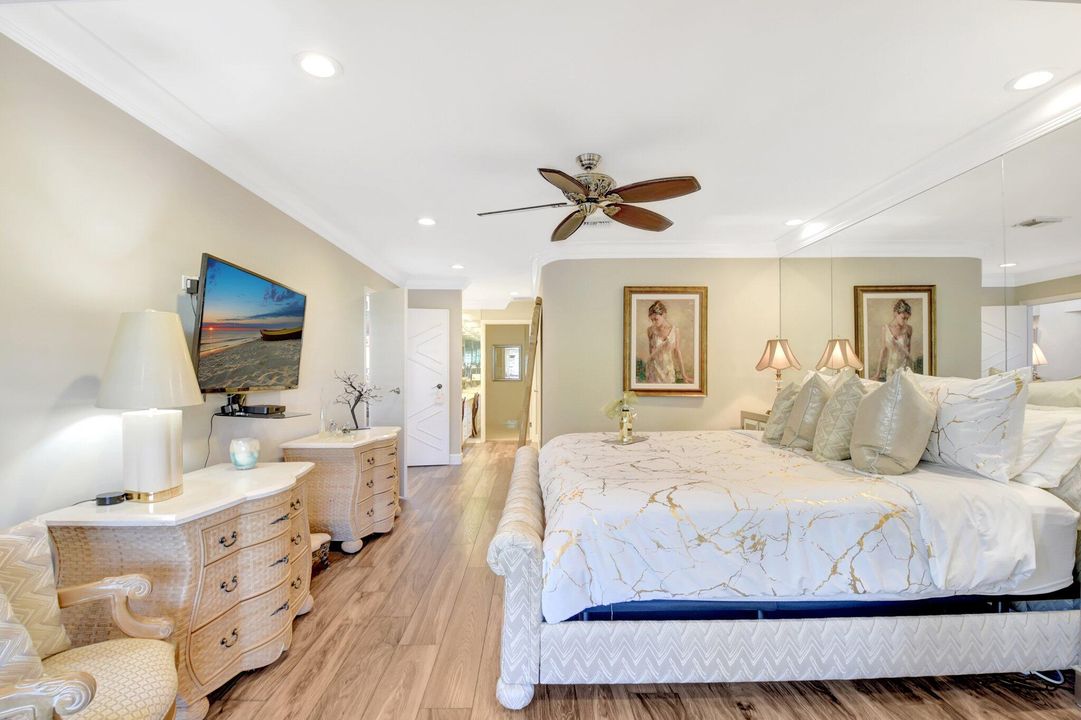 For Sale: $749,900 (3 beds, 3 baths, 3189 Square Feet)