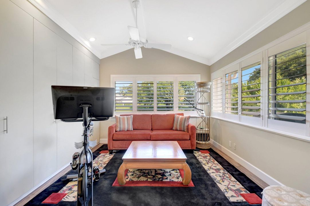 For Sale: $749,900 (3 beds, 3 baths, 3189 Square Feet)