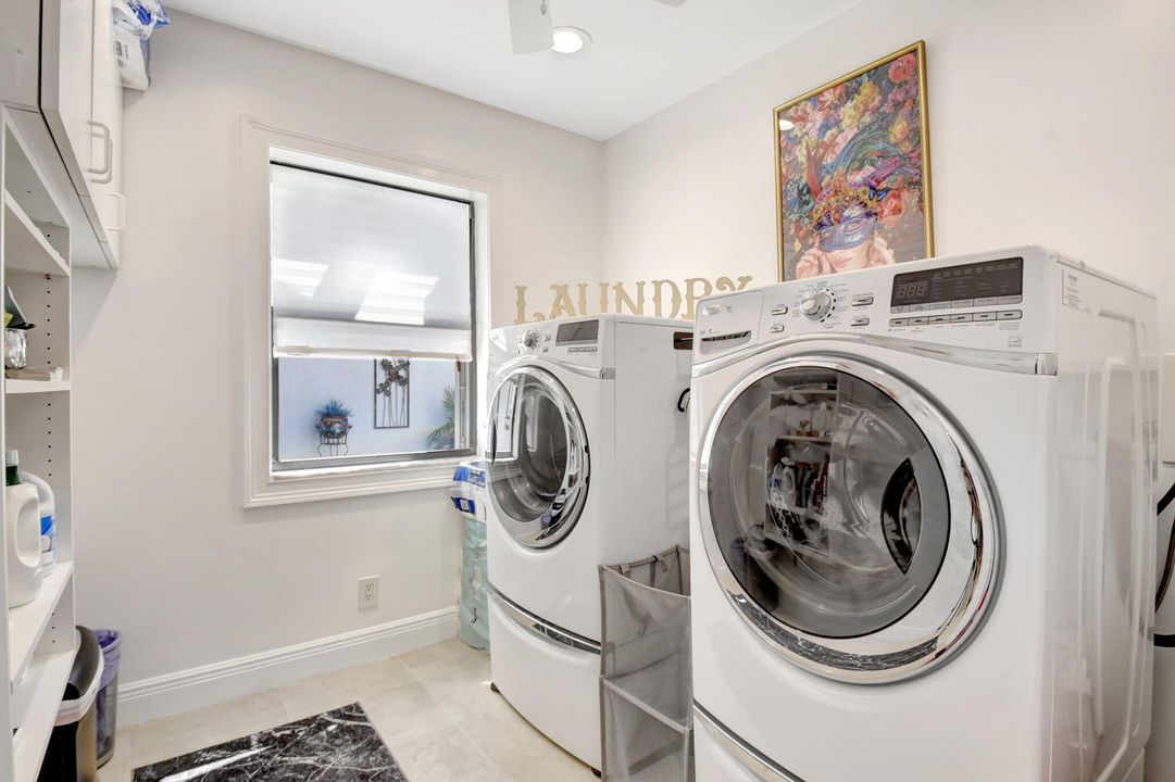 For Sale: $749,900 (3 beds, 3 baths, 3189 Square Feet)