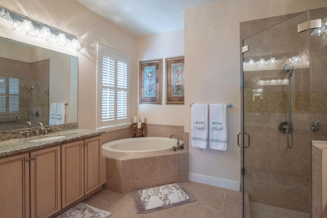 For Sale: $619,900 (3 beds, 2 baths, 2211 Square Feet)