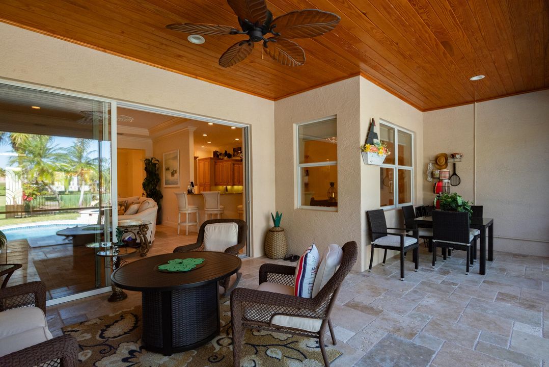 For Sale: $619,900 (3 beds, 2 baths, 2211 Square Feet)