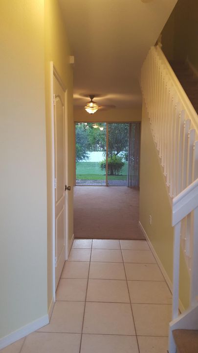 For Rent: $2,400 (2 beds, 2 baths, 1652 Square Feet)