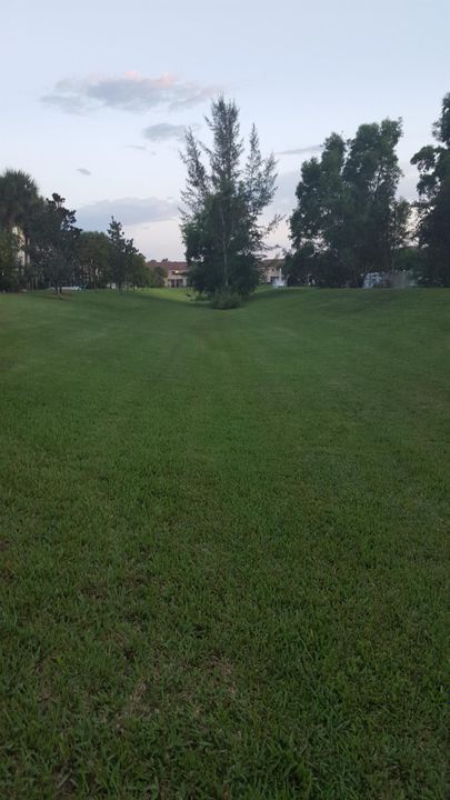 For Rent: $2,400 (2 beds, 2 baths, 1652 Square Feet)