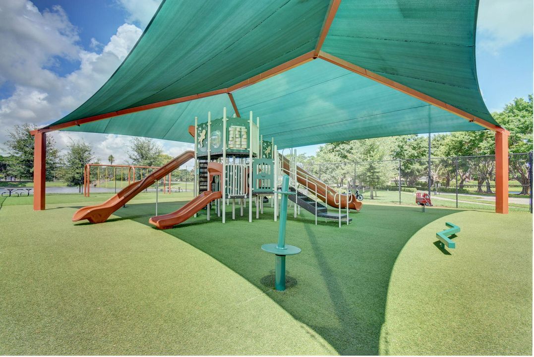 En Venta: $845,000 (4 camas, 4 baños, 2790 Pies cuadrados)