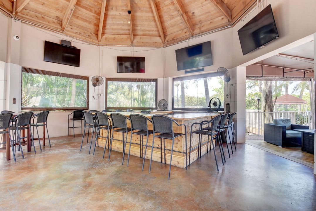 En Venta: $845,000 (4 camas, 4 baños, 2790 Pies cuadrados)