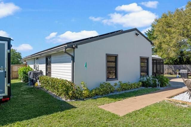 En Venta: $515,000 (4 camas, 2 baños, 1142 Pies cuadrados)