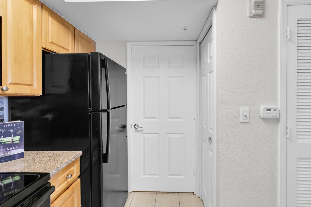 待售: $1,700,000 (0 贝兹, 0 浴室, 1238 平方英尺)