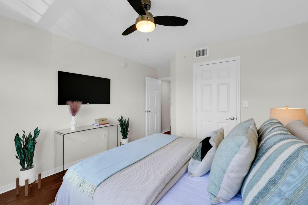 待售: $1,700,000 (0 贝兹, 0 浴室, 1238 平方英尺)