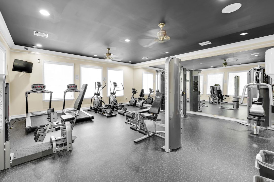 待售: $1,700,000 (0 贝兹, 0 浴室, 1238 平方英尺)