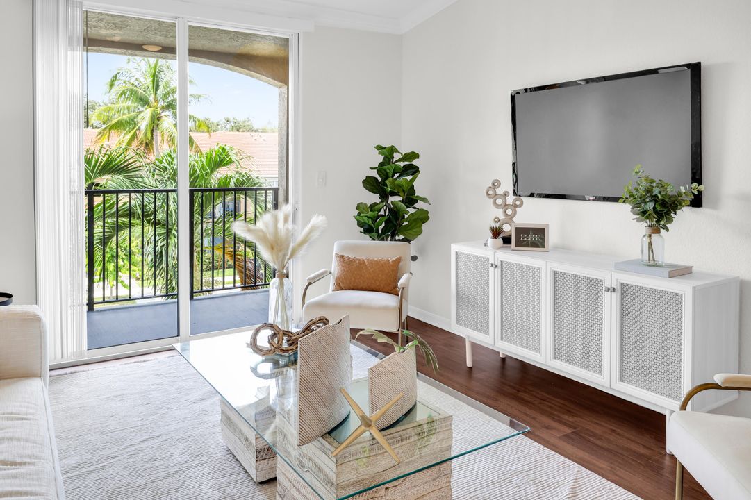 待售: $3,400,000 (0 贝兹, 0 浴室, 1238 平方英尺)