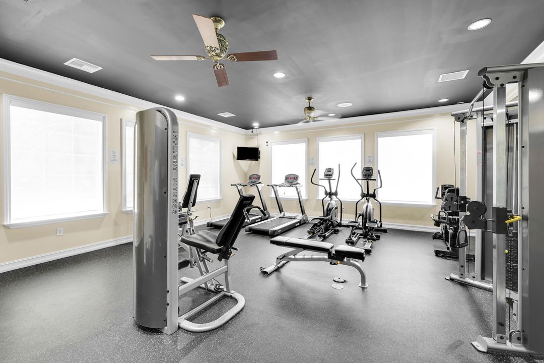 待售: $3,400,000 (0 贝兹, 0 浴室, 1238 平方英尺)