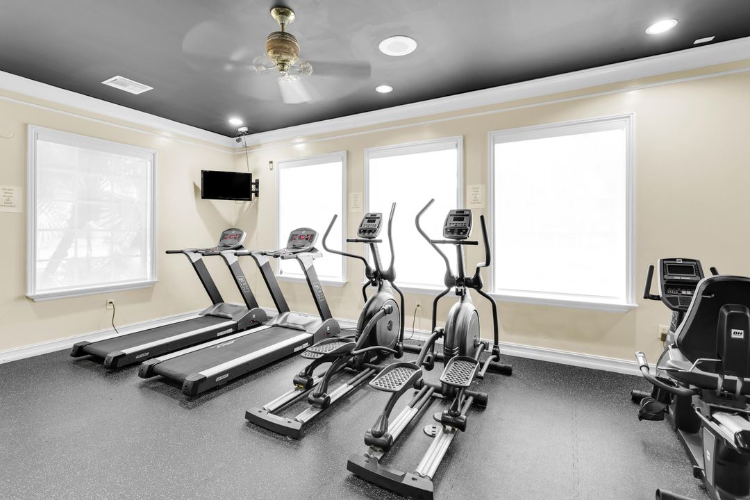 待售: $3,400,000 (0 贝兹, 0 浴室, 1238 平方英尺)