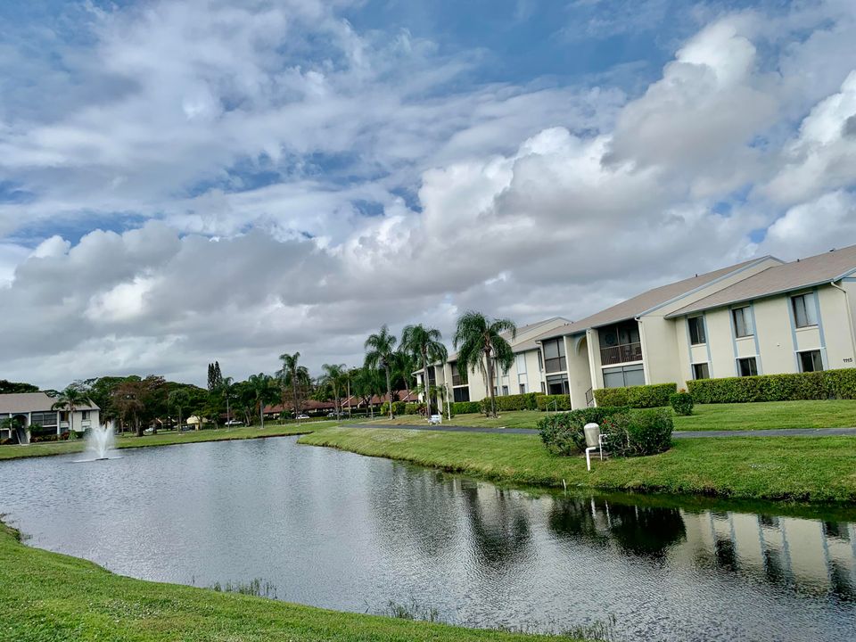 For Sale: $260,000 (3 beds, 2 baths, 1462 Square Feet)